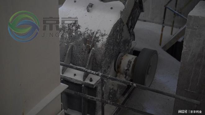 粉末喷涂机粉末石蜡冶金模具涂料厂家注射喂料状氯化钙喷枪氢氧化